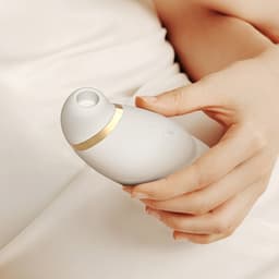 Barbra Feather 天羽 吸啜震動器