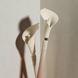 Zalo - Calla 雙端柔軟花瓣震動器 - 櫻花粉紅色