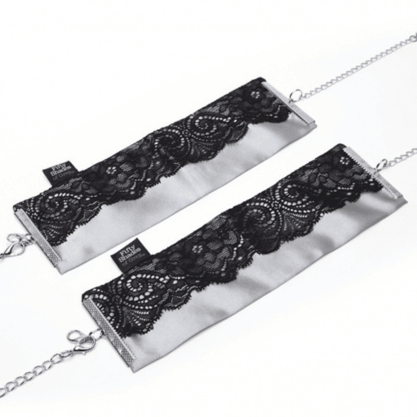 Fifty Shades of Grey Play Nice Satin & Lace 手銬